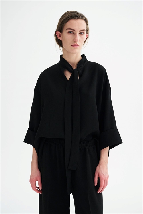MKDT SIVA CREPE GEORGETTE SHIRT BLACK